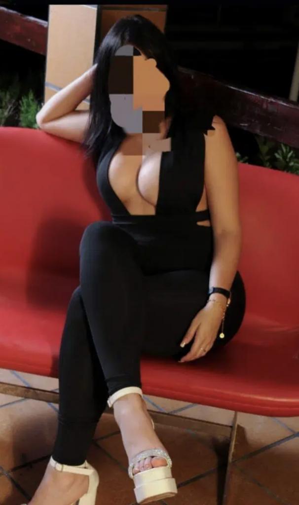 Chica busca chico en Murcia: 