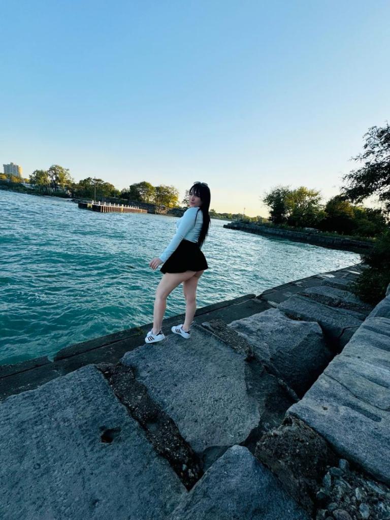 Chica busca chico en Toledo: 