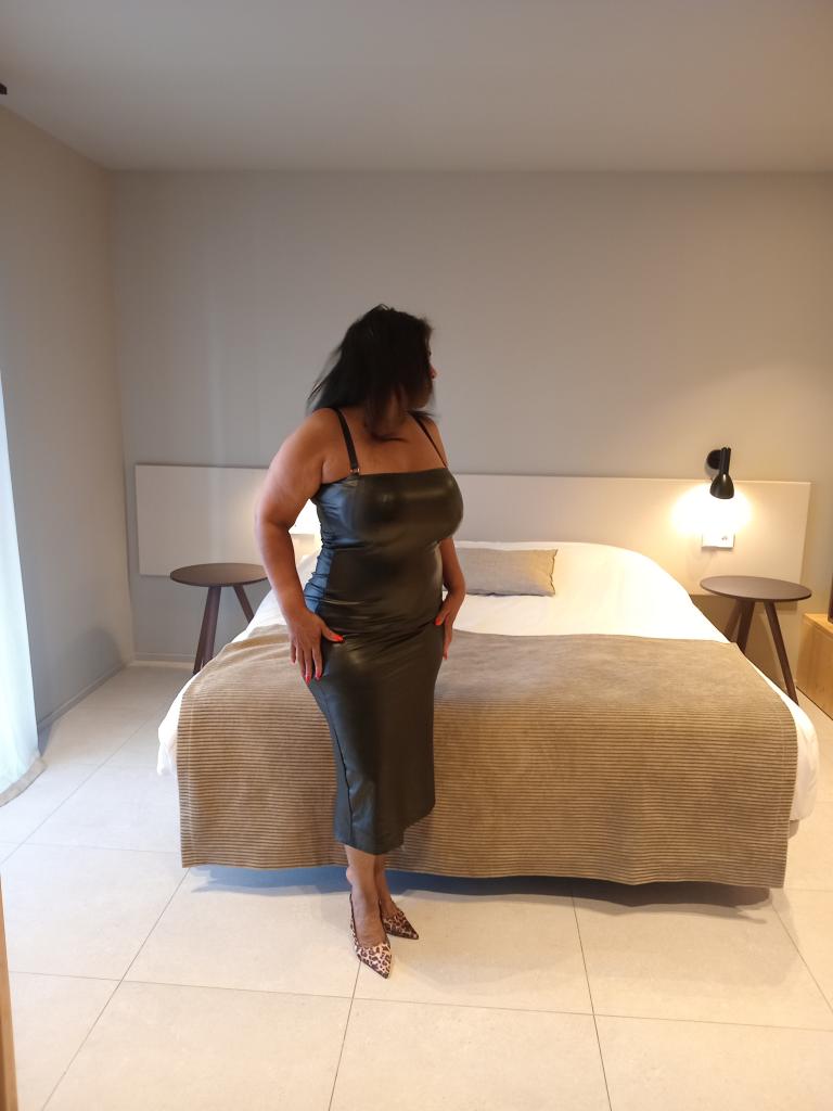 Chica busca chico en Barcelona: 