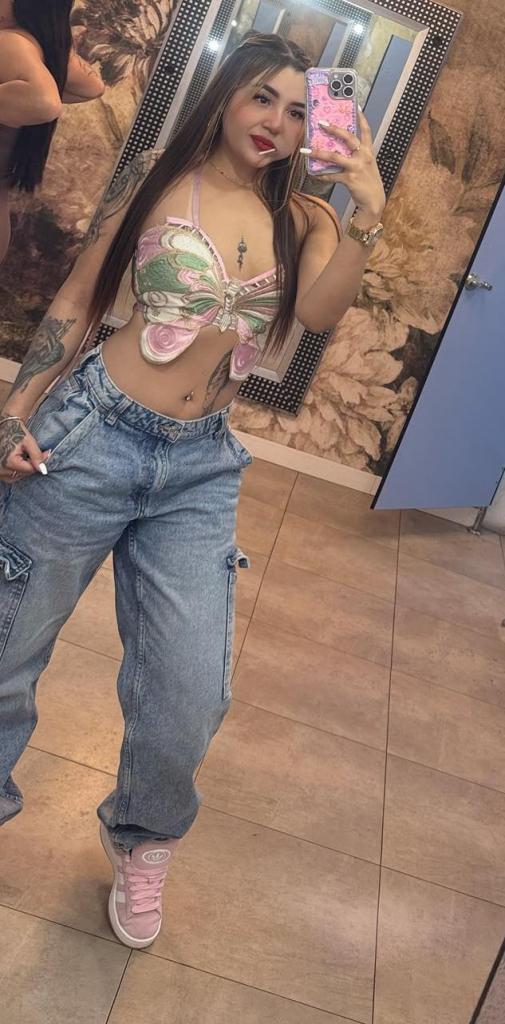 Chica busca chico en Valencia: Chica busca chico