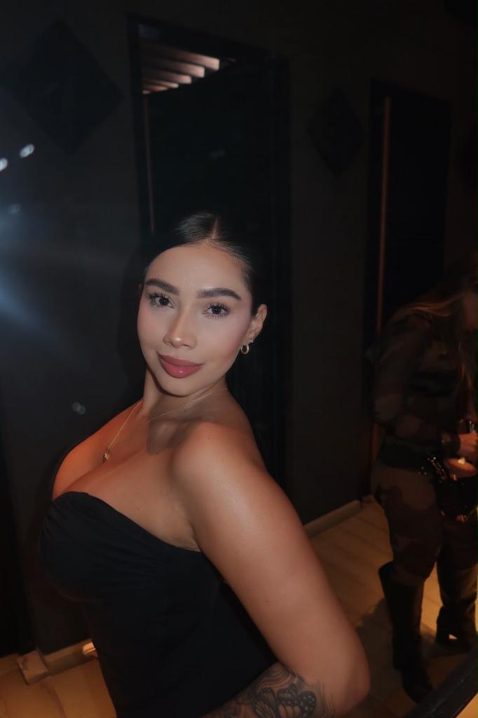 604261857: Chica busca chico en Lérida