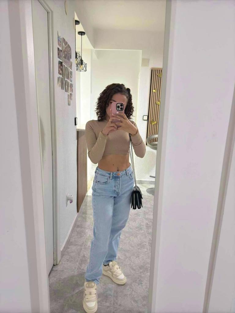 601333555: Chica busca chico en Alicante
