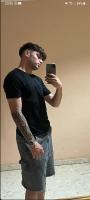 686438224: Chico busca chica en Valencia