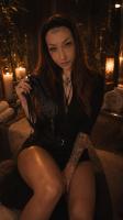 683434951: Chica busca chico en Gerona
