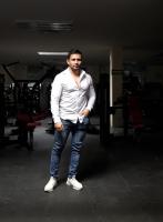 672591047: Chico busca chica en Madrid