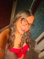 614381386: Chica busca chico en Málaga