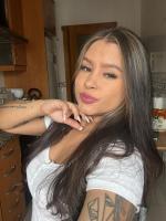 617943301: Chica busca chico en Pontevedra