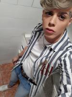 613586937: Chico busca chica en Córdoba