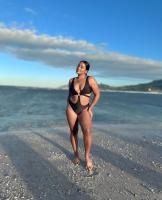 631221147: Chica busca chico en Málaga