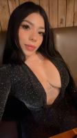 663363402: Chica busca chico en Barcelona