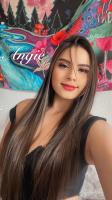 613903442: Chica busca chico en Madrid