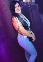 613443796: Chica busca chico en Pontevedra