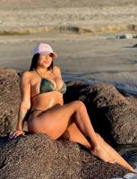 672144982: Chica busca chico en Barcelona