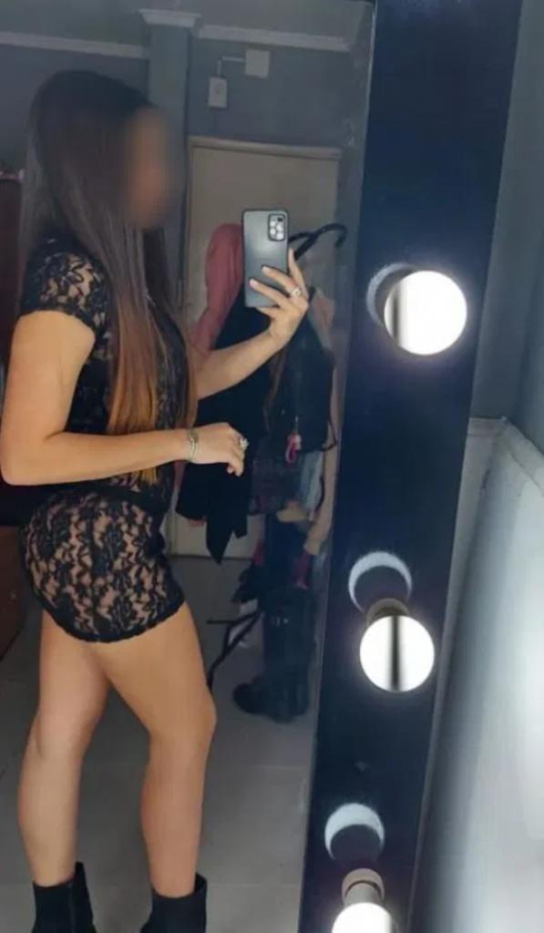 672330042: Chica busca chico en Navarra