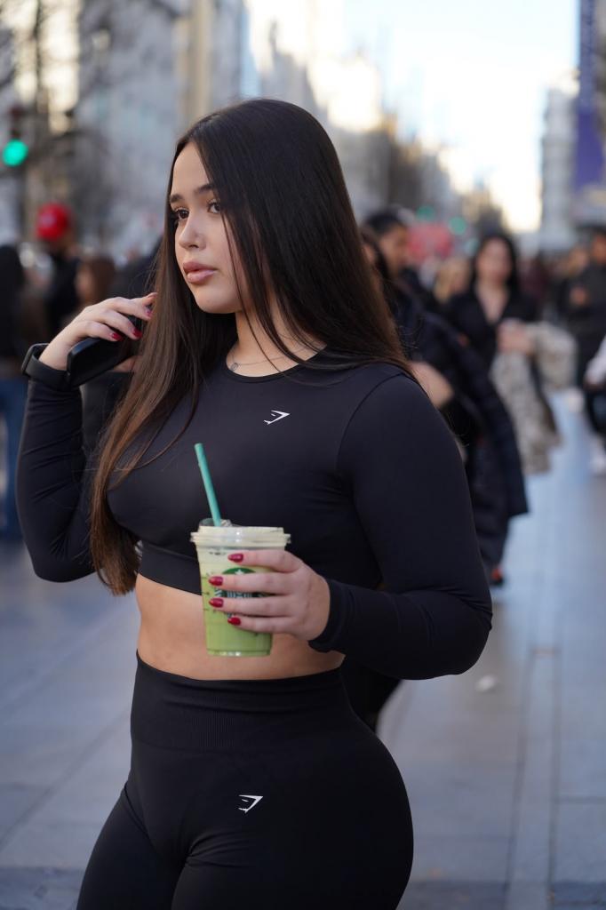 651035447: Chica busca chico en Granada