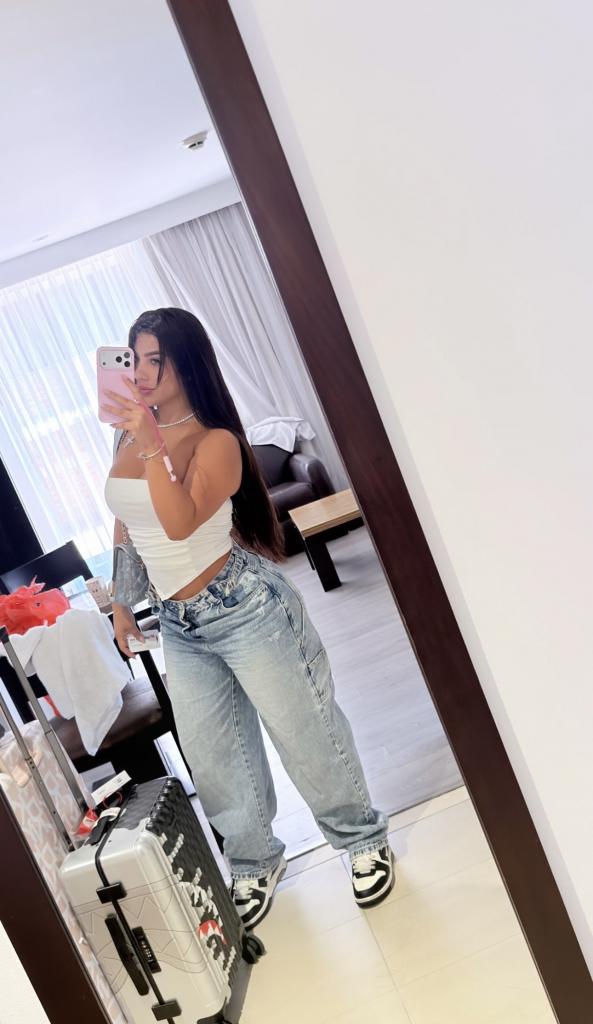 Chica busca chico en Tenerife: 