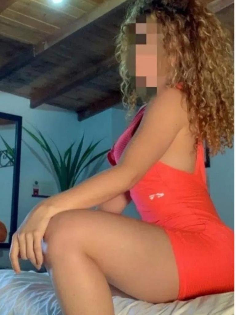 631859389: Chica busca chico en Zaragoza