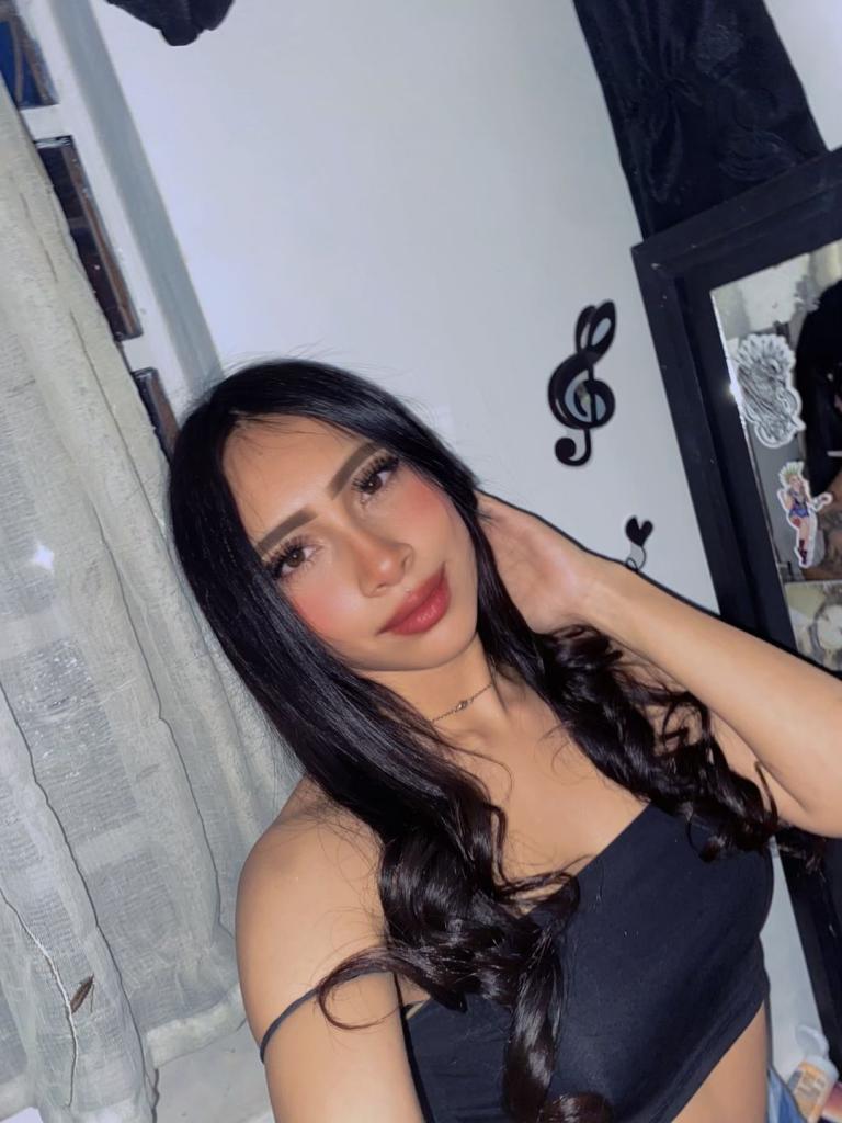 632399247: Chica busca chico en Córdoba