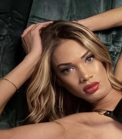 642213309: Transexual en Sevilla