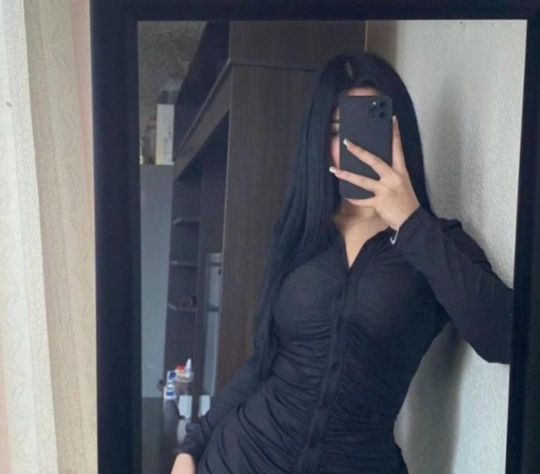 613574765: Chica busca chico en La Coruña