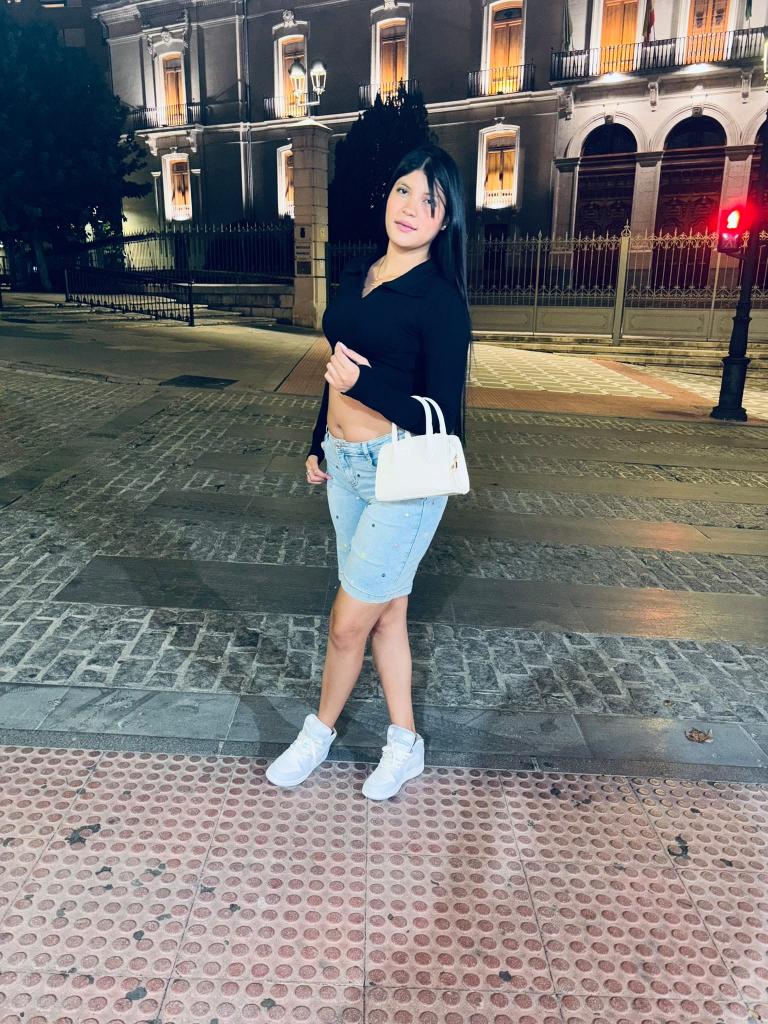 Chica busca chico en Jaén: 