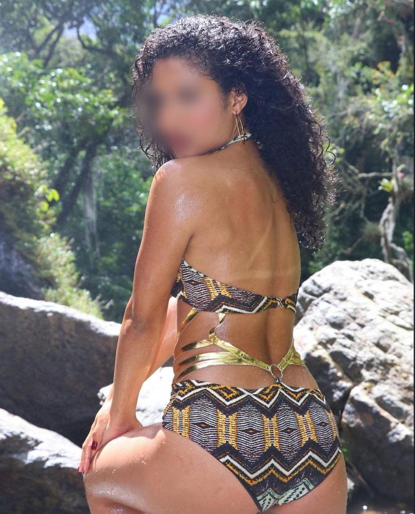 661519142: Chica busca chico en Alicante