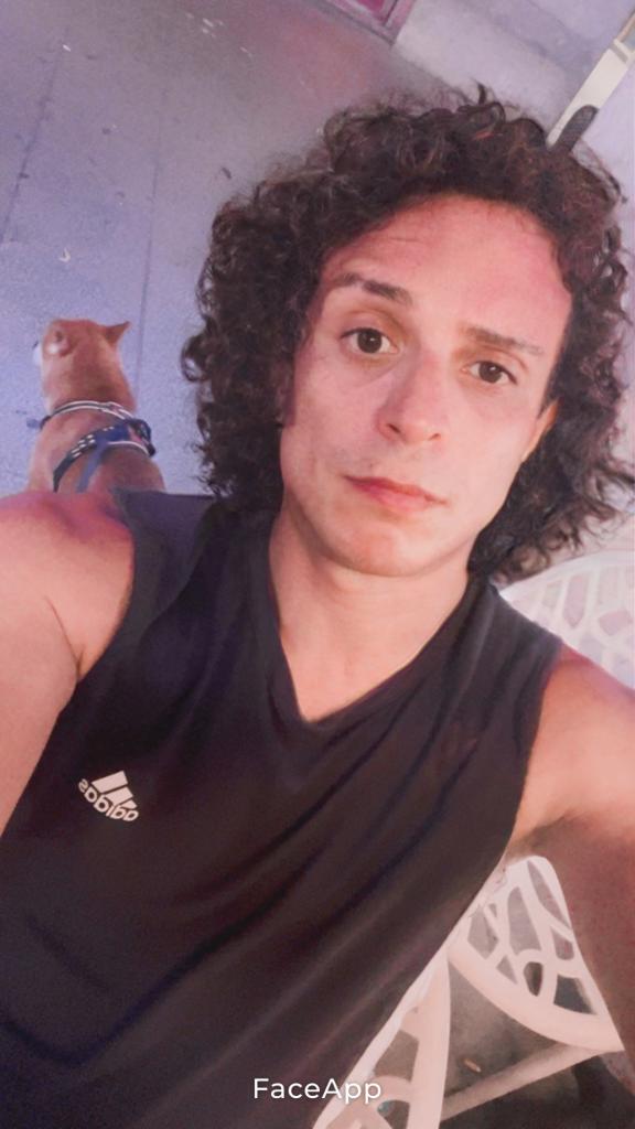 Chico busca chica en Gerona: 