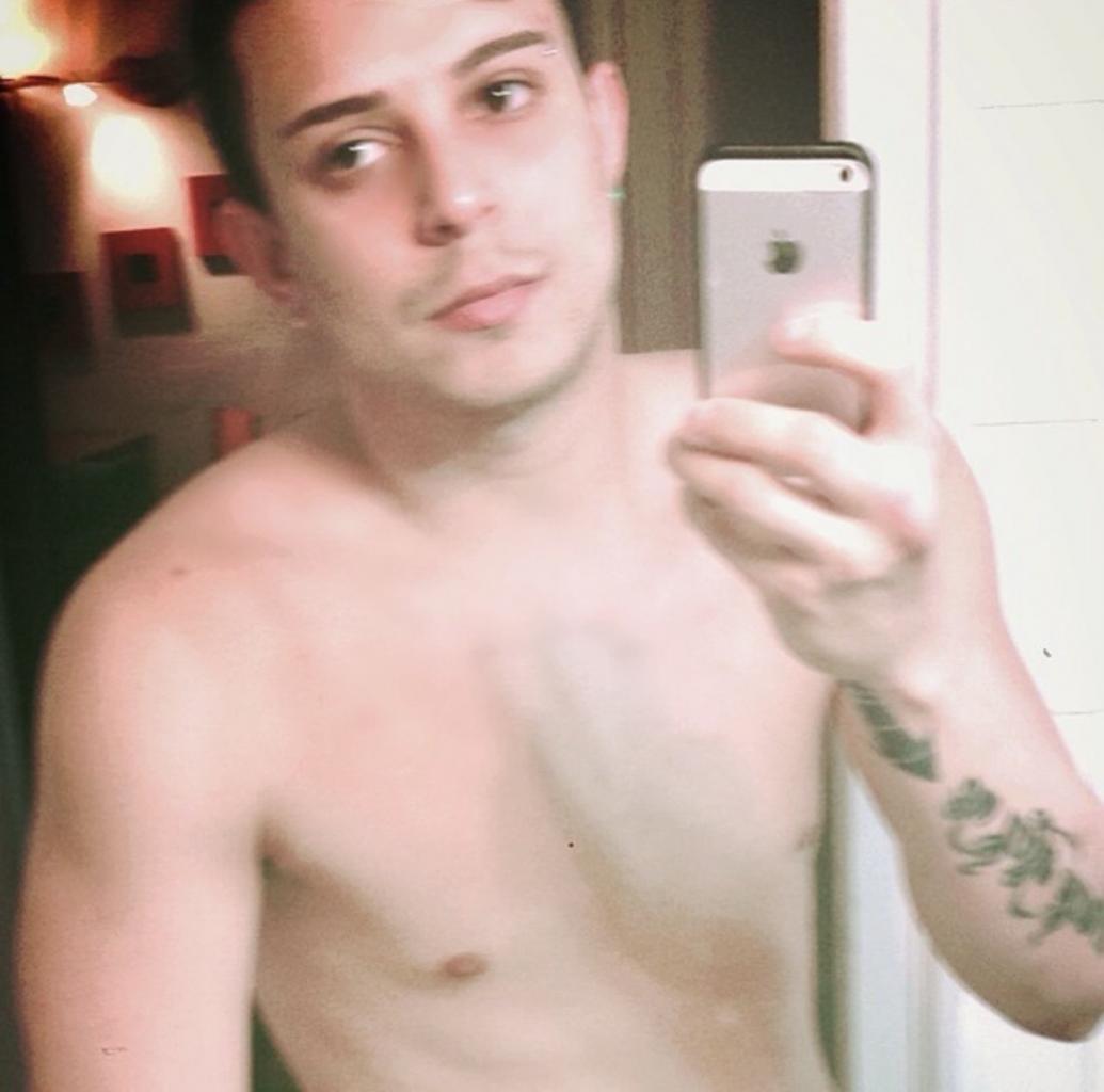 672586779: Chico busca chica en Gerona