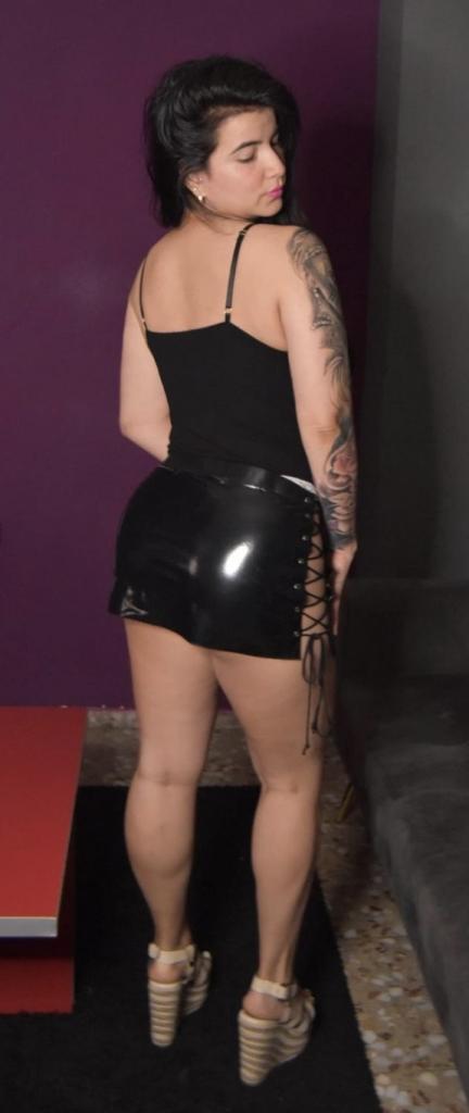 Chica busca chico en Murcia: 