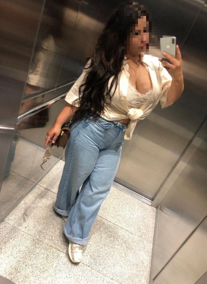 Chica busca chico en Barcelona: 