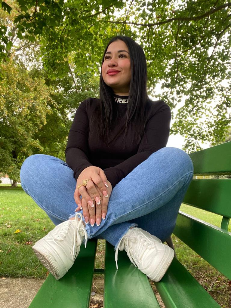 603290882: Chica busca chico en Navarra
