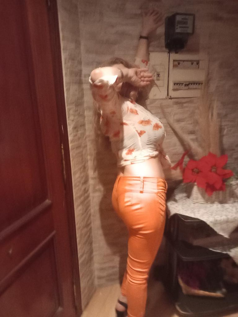 Chica busca chico en Pontevedra: 