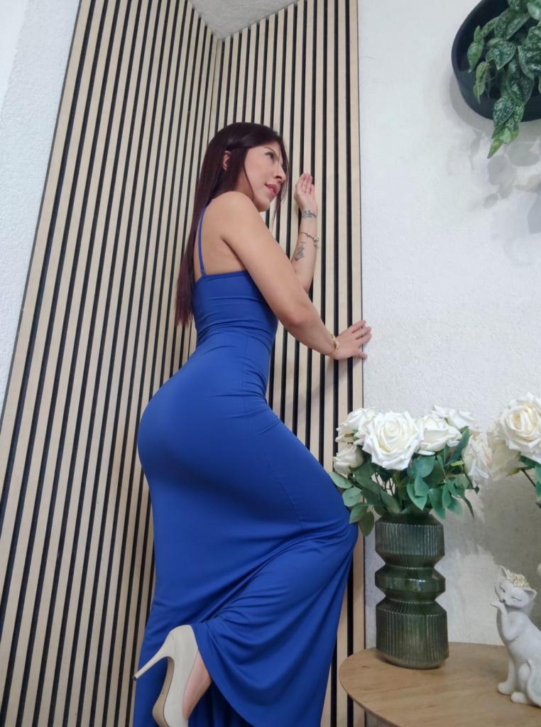 Chica busca chico en Tenerife: 
