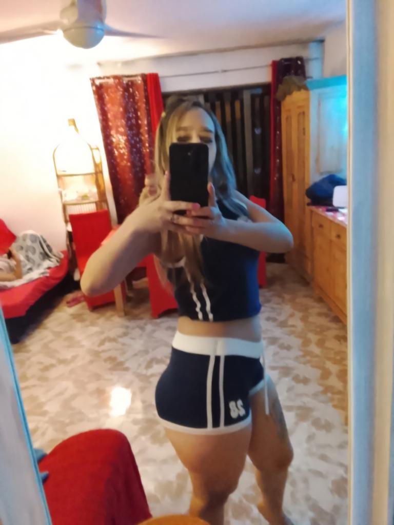 623442797: Chica busca chico en Tenerife