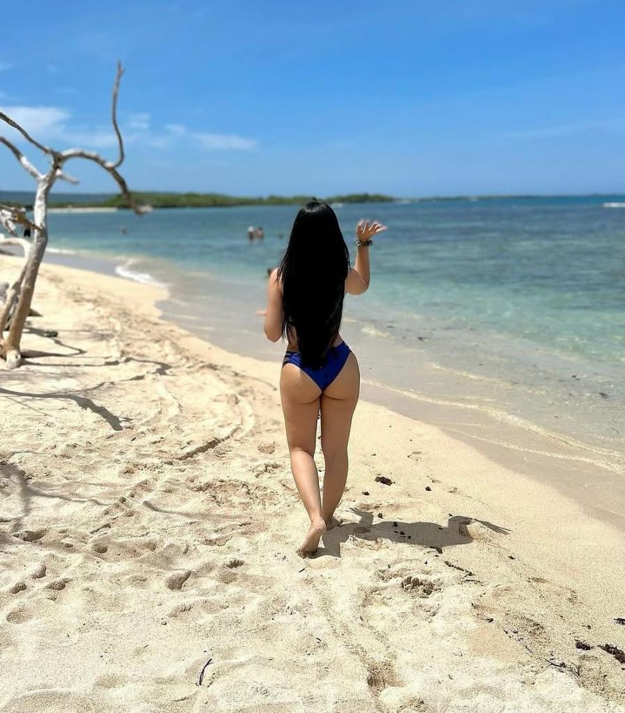 Chica busca chico en Cádiz: 