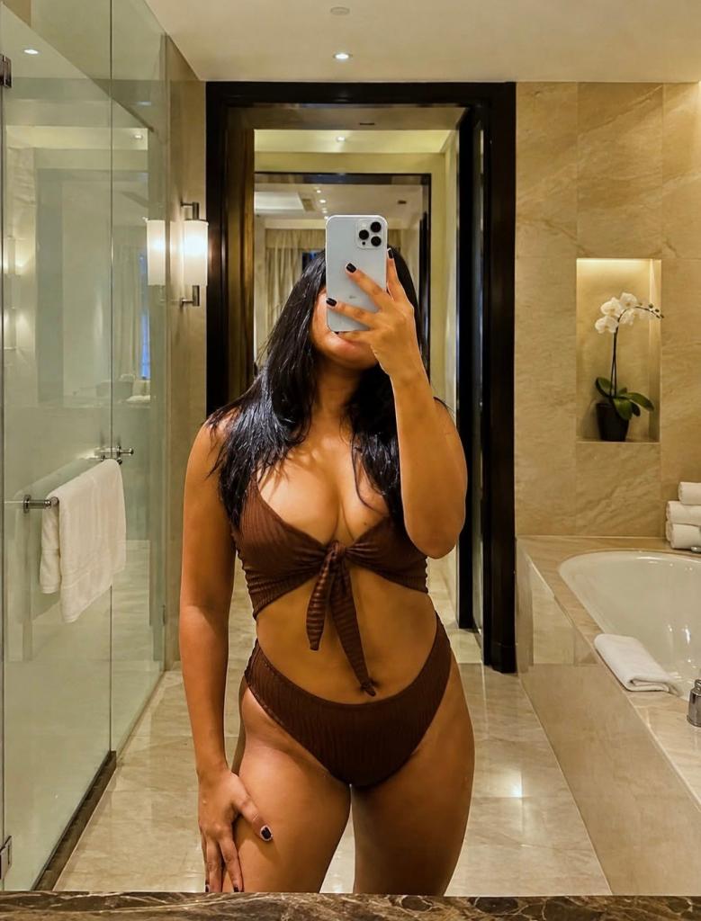 Chica busca chico en Sevilla: 