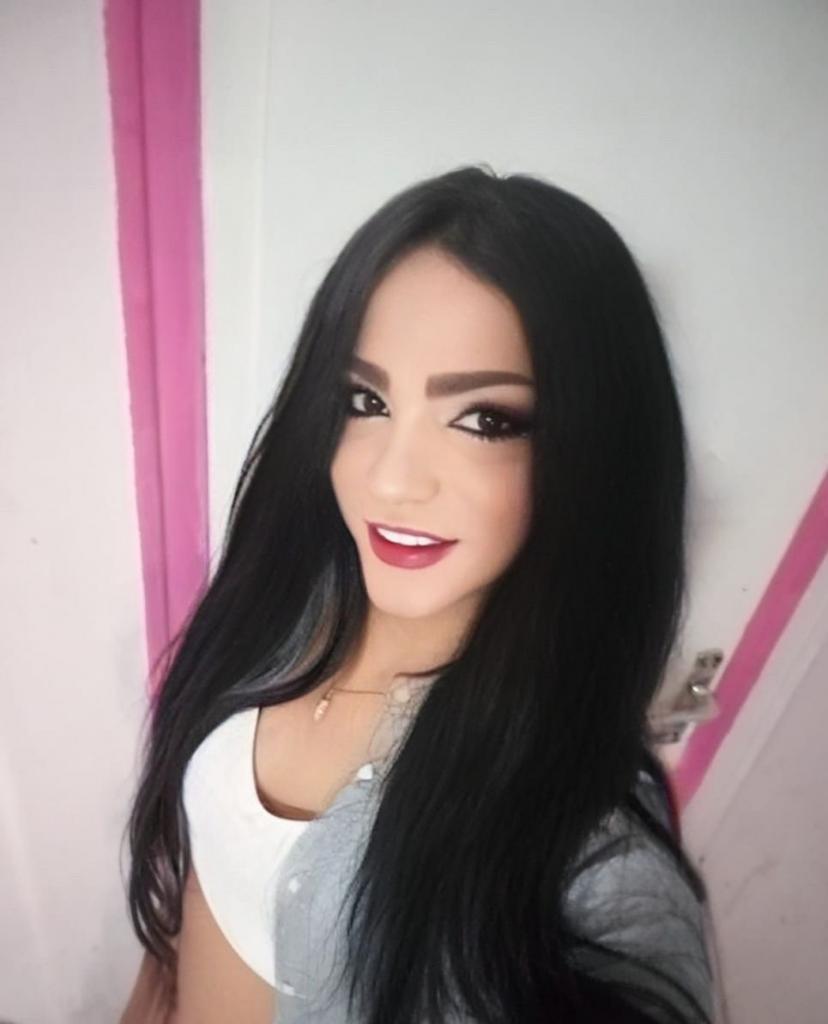 613682106: Travesti en Gerona