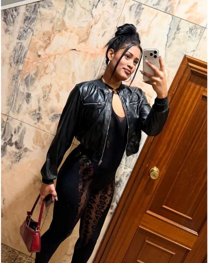 602029792: Chica busca chico en Pontevedra