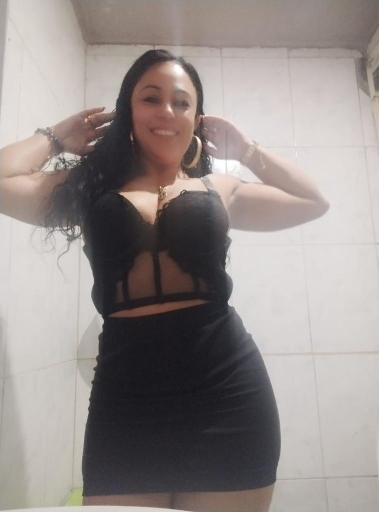 Chica busca chico en Alicante: 