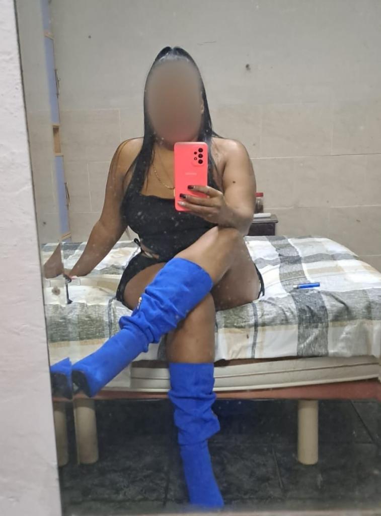 Chica busca chico en Sevilla: 