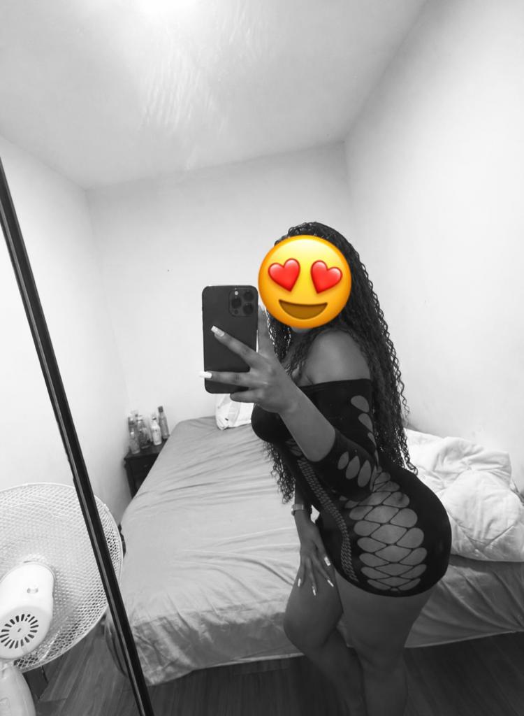 Chica busca chico en León: 