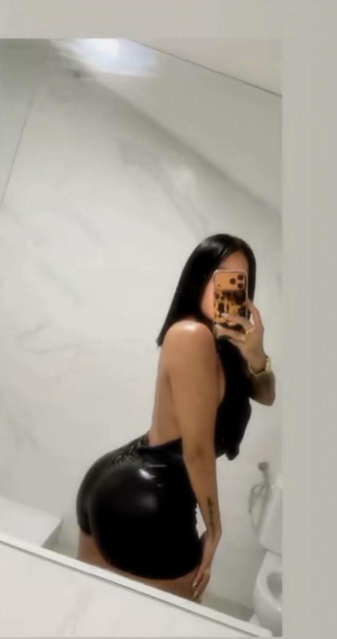 Chica busca chico en Ibiza: 