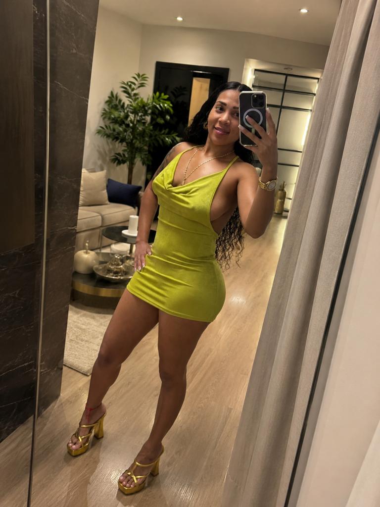 Chica busca chico en Cádiz: 