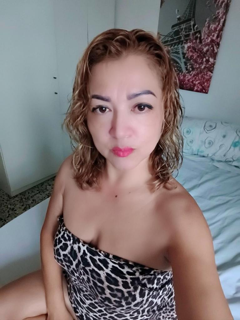 Chica busca chico en Lugo: 