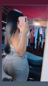 745024056: Chica busca chico en Mallorca