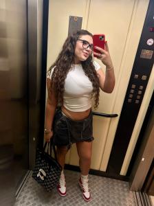 632740173: Chica busca chico en Málaga