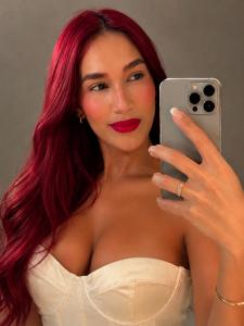 663172874: Chica busca chico en Madrid