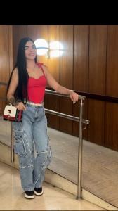 670370186: Chica busca chico en Barcelona