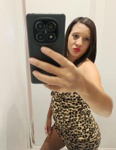 623418511: Chica busca chico en Granada
