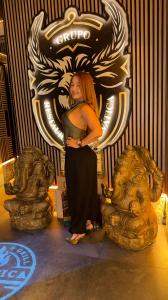 677865609: Chica busca chico en Málaga